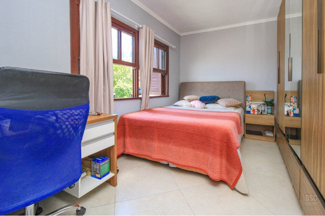 Imagem Casa com 4 Quartos à Venda, 173 m² em Espírito Santo - Porto Alegre Imagem Casa com 4 Quartos à Venda, 173 m² em Espírito Santo - Porto Alegre
