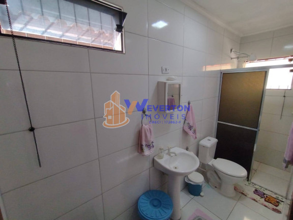 Imagem Casa com 2 Quartos à Venda, em Vila Loty - Itanhaém Imagem Casa com 2 Quartos à Venda, em Vila Loty - Itanhaém