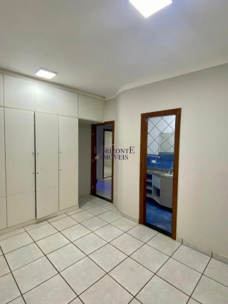 Imagem Casa com 4 Quartos à Venda, 218 m² em Carandá Bosque - Campo Grande Imagem Casa com 4 Quartos à Venda, 218 m² em Carandá Bosque - Campo Grande