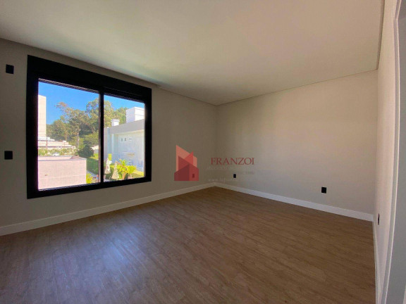 Imagem Casa com 5 Quartos à Venda, 382 m² em Praia Brava - Itajaí Imagem Casa com 5 Quartos à Venda, 382 m² em Praia Brava - Itajaí
