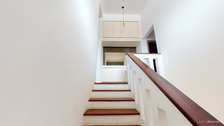 Imagem Casa com 7 Quartos à Venda, 567 m² em Vila Madalena - São Paulo Imagem Casa com 7 Quartos à Venda, 567 m² em Vila Madalena - São Paulo