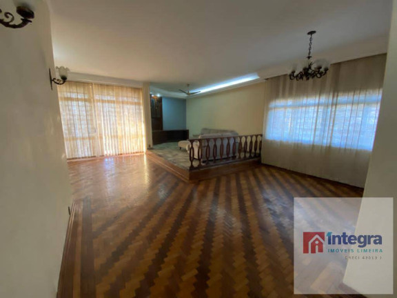 Imagem Casa com 4 Quartos à Venda, 400 m² em Vila Cristóvam - Limeira Imagem Casa com 4 Quartos à Venda, 400 m² em Vila Cristóvam - Limeira