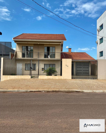 Sobrado com 3 Quartos à Venda, 234 m² em Neva - Cascavel