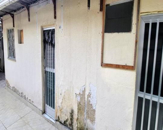 Imagem Casa com 21 Quartos à Venda, 750 m² em Ramos - Rio De Janeiro