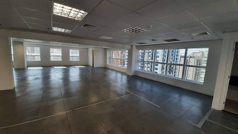 Imagem Sala Comercial à Venda, 126 m² em Alphaville - Barueri
