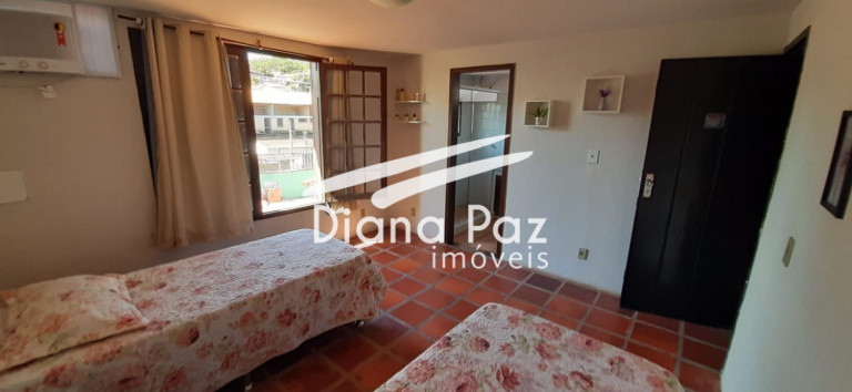 Imagem Casa com 12 Quartos à Venda, 400 m² em Geribá - Búzios Imagem Casa com 12 Quartos à Venda, 400 m² em Geribá - Búzios