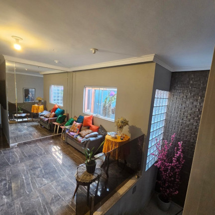 Imagem Casa com 4 Quartos à Venda, 285 m² em Saúde - São Paulo Imagem Casa com 4 Quartos à Venda, 285 m² em Saúde - São Paulo