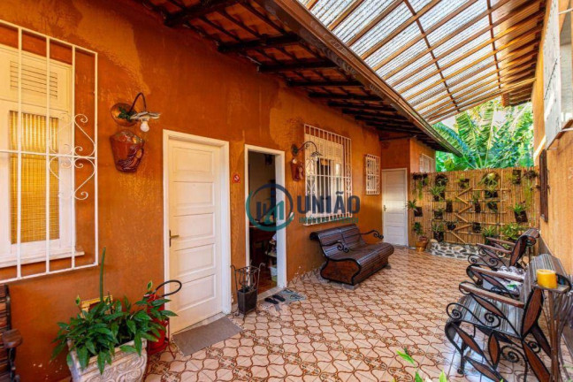 Imagem Casa com 5 Quartos à Venda, 400 m² em Itaipu - Niterói Imagem Casa com 5 Quartos à Venda, 400 m² em Itaipu - Niterói