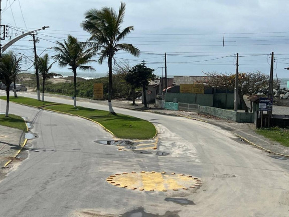 Imagem Casa com 9 Quartos à Venda, 450 m² em Centro - Balneário Barra Do Sul Imagem Casa com 9 Quartos à Venda, 450 m² em Centro - Balneário Barra Do Sul