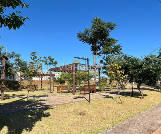 Imagem Terreno em Condomínio à Venda, 391 m² em Centro - Cravinhos Imagem Terreno em Condomínio à Venda, 391 m² em Centro - Cravinhos