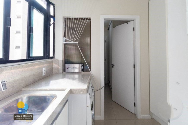 Imagem Apartamento com 3 Quartos à Venda, 128 m² em Centro - Florianópolis Imagem Apartamento com 3 Quartos à Venda, 128 m² em Centro - Florianópolis