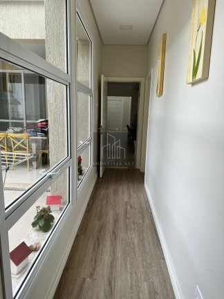 Imagem Casa com 3 Quartos à Venda, 263 m² em Alphaville - Santana De Parnaíba Imagem Casa com 3 Quartos à Venda, 263 m² em Alphaville - Santana De Parnaíba