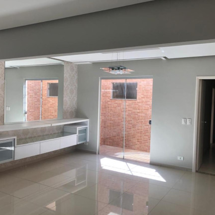 Imagem Casa com 3 Quartos à Venda, 180 m² em Jardim Progresso - Marília Imagem Casa com 3 Quartos à Venda, 180 m² em Jardim Progresso - Marília
