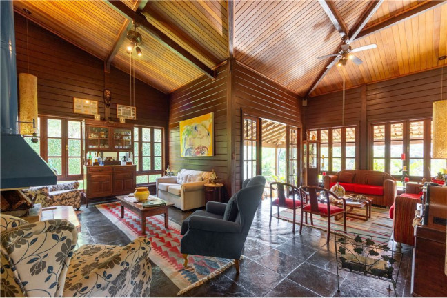 Imagem Casa com 3 Quartos à Venda, 1.110 m² em Granja Viana Ii - Cotia Imagem Casa com 3 Quartos à Venda, 1.110 m² em Granja Viana Ii - Cotia
