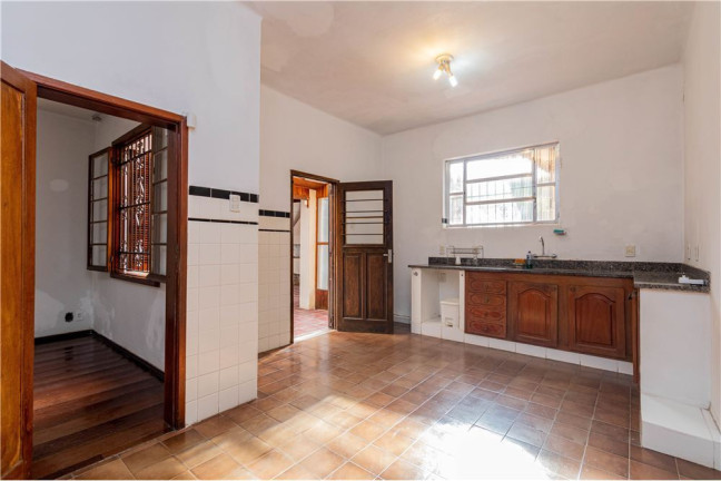 Imagem Casa com 3 Quartos à Venda, 211 m² em Menino Deus - Porto Alegre Imagem Casa com 3 Quartos à Venda, 211 m² em Menino Deus - Porto Alegre