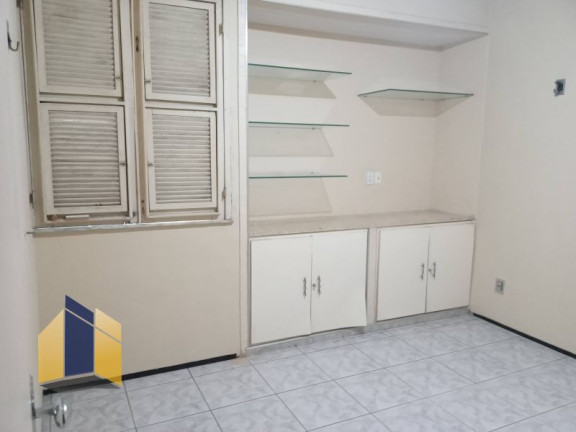 Imagem Apartamento com 2 Quartos à Venda, 130 m²