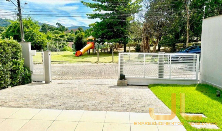 Imagem Casa com 3 Quartos para Alugar, 215 m² em Velha - Blumenau Imagem Casa com 3 Quartos para Alugar, 215 m² em Velha - Blumenau