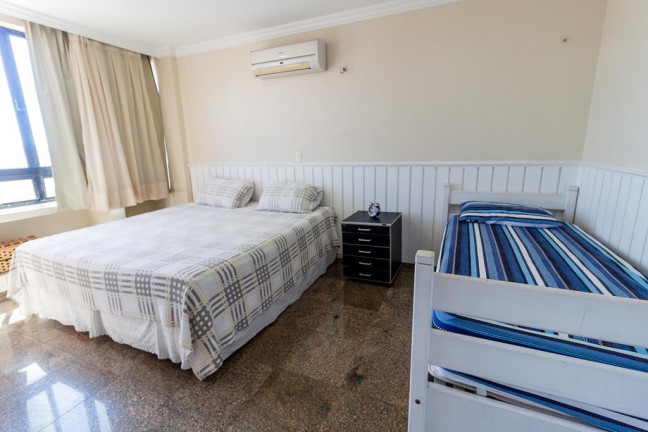 Imagem Apartamento com 4 Quartos à Venda, 247 m² em Meireles - Fortaleza Imagem Apartamento com 4 Quartos à Venda, 247 m² em Meireles - Fortaleza