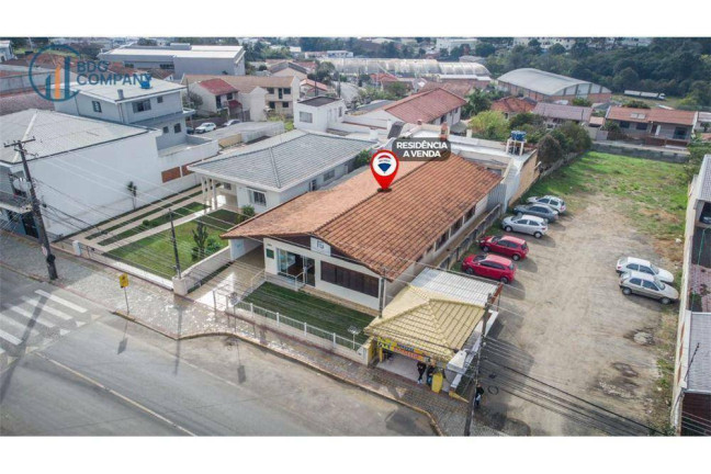 Imagem Casa à Venda, 303 m² em Centro - Irati Imagem Casa à Venda, 303 m² em Centro - Irati