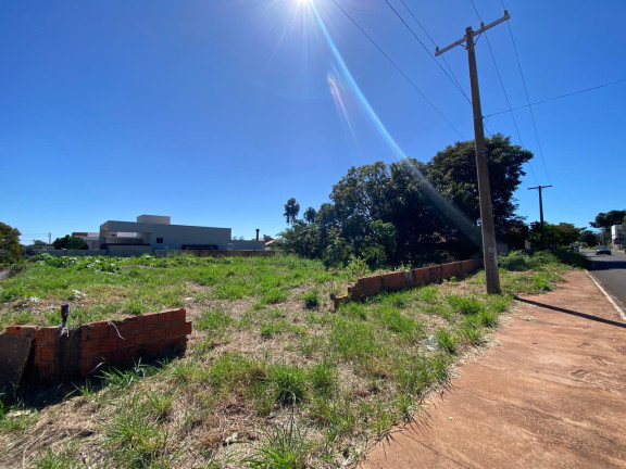 Imagem Terreno à Venda, 360 m² em Vila Morumbi - Campo Grande Imagem Terreno à Venda, 360 m² em Vila Morumbi - Campo Grande