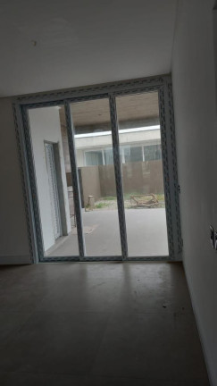 Imagem Sobrado com 4 Quartos à Venda, 199 m² em Araçá - Capao Da Canoa Imagem Sobrado com 4 Quartos à Venda, 199 m² em Araçá - Capao Da Canoa
