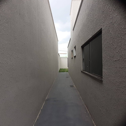 Imagem Casa com 3 Quartos à Venda, 189 m² em Cidade Satélite São Luiz - Aparecida De Goiânia Imagem Casa com 3 Quartos à Venda, 189 m² em Cidade Satélite São Luiz - Aparecida De Goiânia