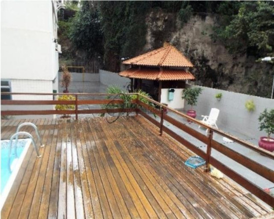 Imagem Imóvel com 2 Quartos à Venda, 76 m² em Ingá - Niterói Imagem Imóvel com 2 Quartos à Venda, 76 m² em Ingá - Niterói