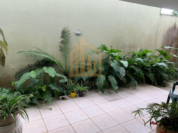 Imagem Casa com 3 Quartos à Venda, 304 m² em Uberaba - Curitiba Imagem Casa com 3 Quartos à Venda, 304 m² em Uberaba - Curitiba