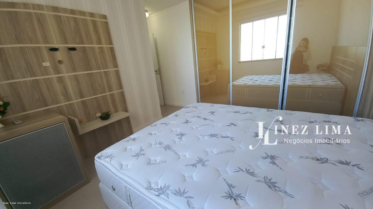 Imagem Apartamento com 3 Quartos à Venda, 125 m² em Meia Praia - Itapema