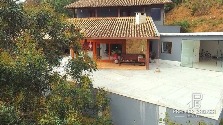 Imagem Casa com 4 Quartos à Venda, 600 m² em Quebra Frascos - Teresópolis