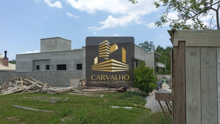 Imagem Casa com 3 Quartos à Venda, 300 m² em Praia De Fora - Palhoça Imagem Casa com 3 Quartos à Venda, 300 m² em Praia De Fora - Palhoça