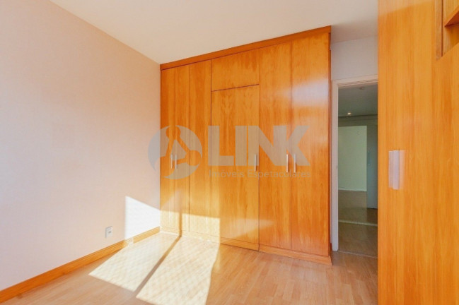 Imagem Apartamento com 3 Quartos à Venda, 83 m² em Mont Serrat - Porto Alegre