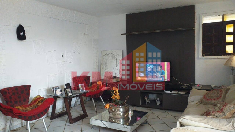 Imagem Casa com 4 Quartos à Venda, 100 m² em Aeroporto - Mossoró Imagem Casa com 4 Quartos à Venda, 100 m² em Aeroporto - Mossoró
