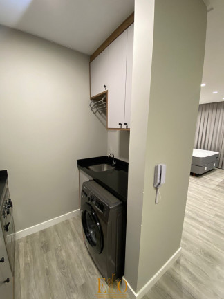 Imagem Flat com 1 Quarto à Venda, 40 m² em Meia Praia - Itapema Imagem Flat com 1 Quarto à Venda, 40 m² em Meia Praia - Itapema