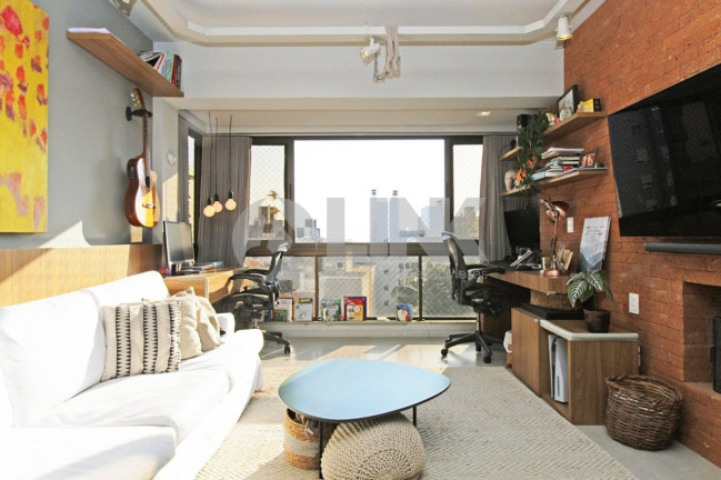 Imagem Apartamento com 2 Quartos à Venda, 75 m² em Petrópolis - Porto Alegre Imagem Apartamento com 2 Quartos à Venda, 75 m² em Petrópolis - Porto Alegre