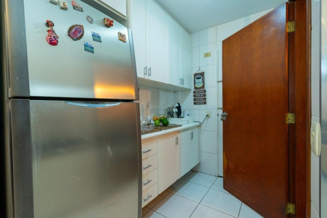 Imagem Apartamento com 3 Quartos à Venda, 130 m² em Itaim Bibi - São Paulo
