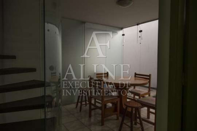 Imagem Sobrado com 4 Quartos à Venda, 200 m² em Indianópolis - São Paulo