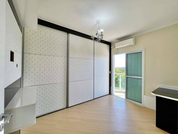Imagem Casa com 4 Quartos à Venda, 370 m² em Parque Das Artes - Embu Das Artes Imagem Casa com 4 Quartos à Venda, 370 m² em Parque Das Artes - Embu Das Artes