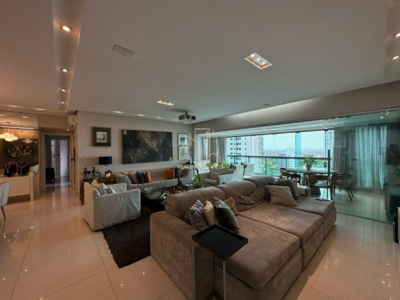 Imagem Imóvel com 4 Quartos à Venda, 235 m² em Horto Florestal - Salvador Imagem Imóvel com 4 Quartos à Venda, 235 m² em Horto Florestal - Salvador