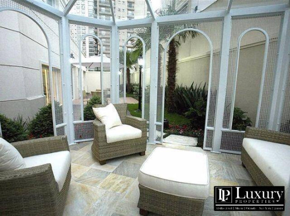 Imagem Apartamento com 4 Quartos à Venda, 287 m² em Vila Nova Conceição - São Paulo Imagem Apartamento com 4 Quartos à Venda, 287 m² em Vila Nova Conceição - São Paulo