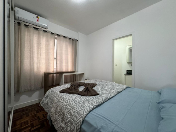 Imagem Apartamento com 2 Quartos para Alugar,  em Centro - Balneário Camboriú