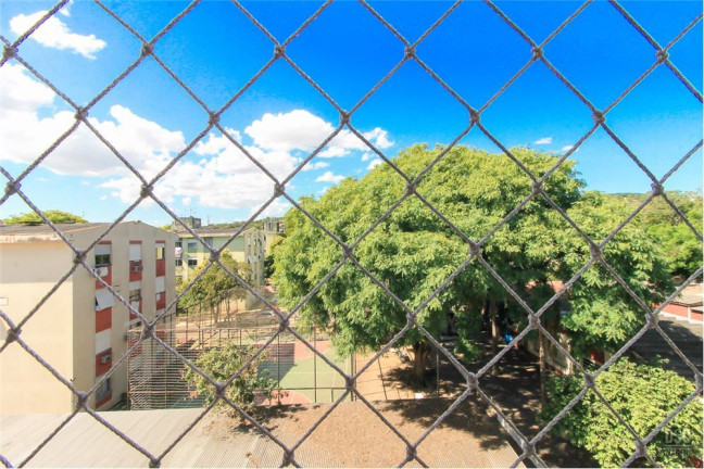 Imagem Imóvel com 3 Quartos à Venda, em Vila Nova - Porto Alegre Imagem Imóvel com 3 Quartos à Venda, em Vila Nova - Porto Alegre