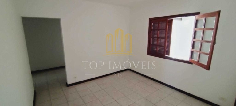 Imagem Casa com 4 Quartos à Venda, 300 m² em Jardim Santa Maria - Jacareí Imagem Casa com 4 Quartos à Venda, 300 m² em Jardim Santa Maria - Jacareí