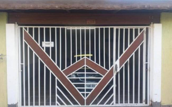 Sobrado com 2 Quartos à Venda, 87 m² em Areão - Taubaté