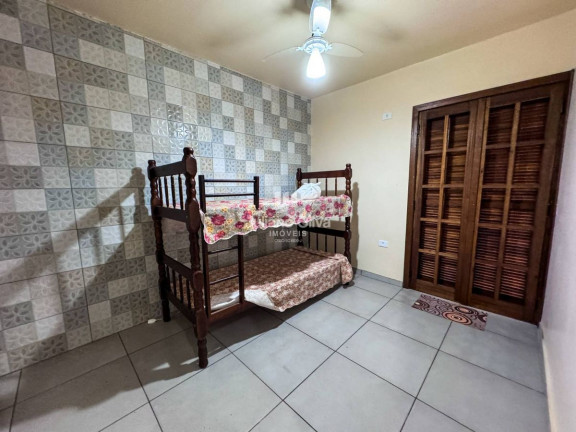 Imagem Casa com 2 Quartos à Venda, 120 m² em Barra Do Sai - Itapoá