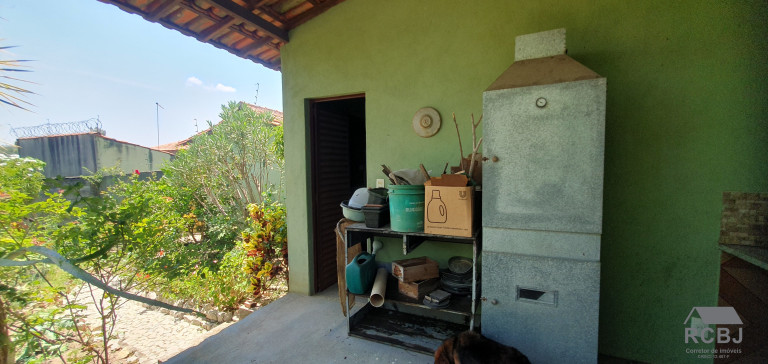 Imagem Casa com 4 Quartos à Venda, em Fernão Dias - Esmeraldas Imagem Casa com 4 Quartos à Venda, em Fernão Dias - Esmeraldas