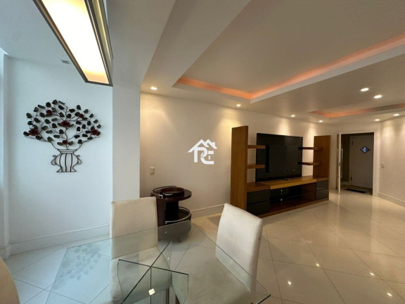 Imagem Apartamento com 3 Quartos à Venda, 140 m² em Copacabana - Niterói Imagem Apartamento com 3 Quartos à Venda, 140 m² em Copacabana - Niterói