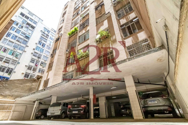 Imagem Apartamento com 3 Quartos à Venda, 135 m² em Copacabana - Rio De Janeiro Imagem Apartamento com 3 Quartos à Venda, 135 m² em Copacabana - Rio De Janeiro