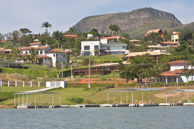 Imagem Terreno à Venda, 576 m² em Sao Jose Da Barra - Balneario Shangryla - Sao Jose Da Barra Imagem Terreno à Venda, 576 m² em Sao Jose Da Barra - Balneario Shangryla - Sao Jose Da Barra
