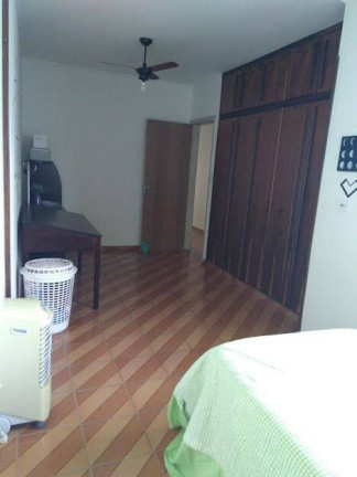 Imagem Sobrado com 3 Quartos à Venda, 150 m² em Centro - Taubaté